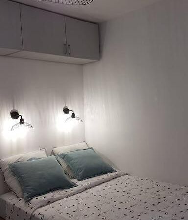 Studio Cosy, Quartier Canal Saint-Martin パリ エクステリア 写真
